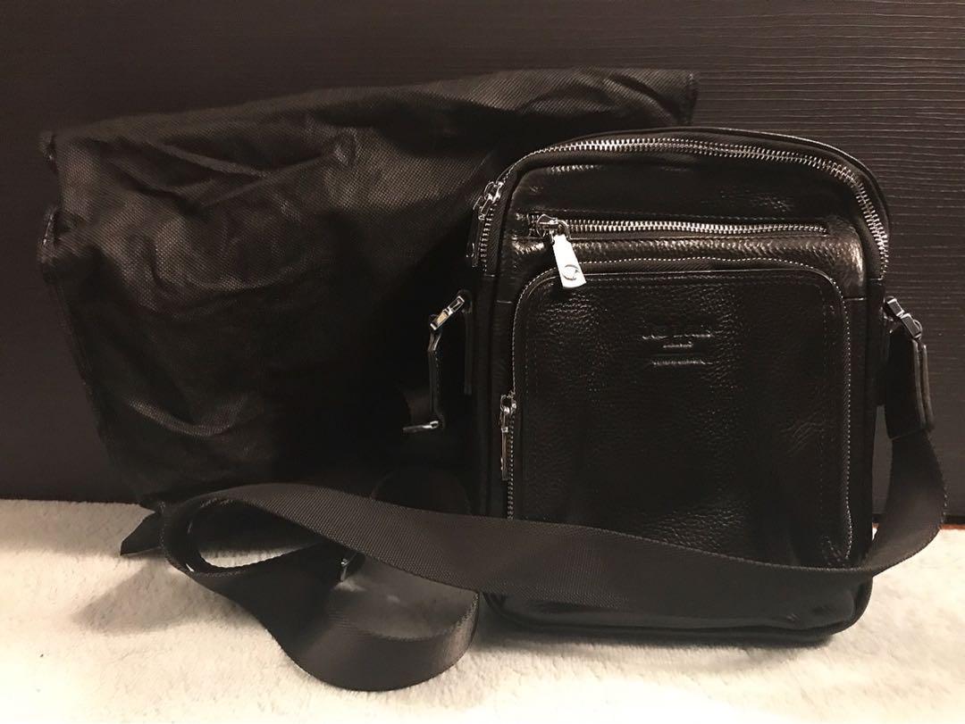 jon louis sling bag