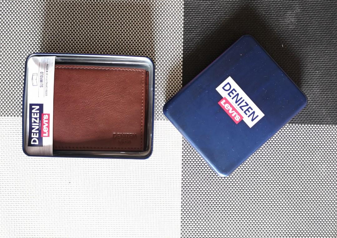 denizen levi's trifold wallet