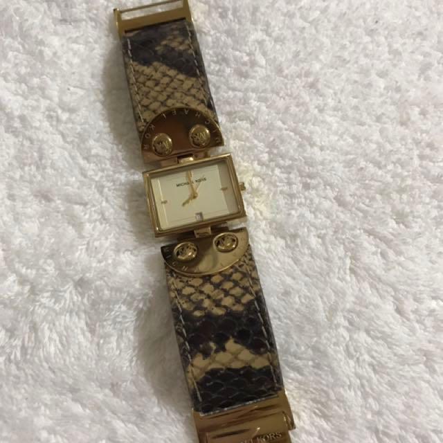 Michael kors snakeskin watch clearance