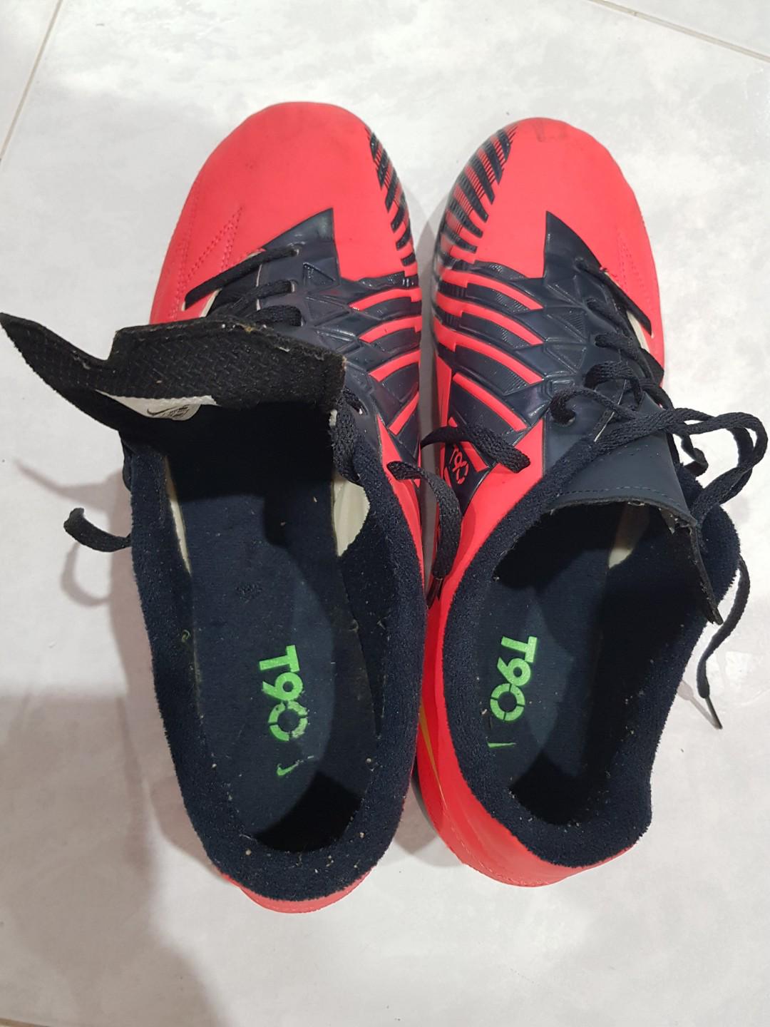 Nike Tiempo Soccer Studs Boots