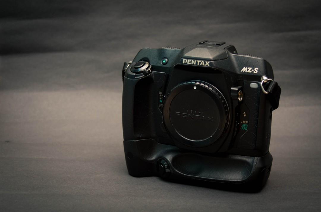 Pentax MZ S, Photography, Cameras on Carousell