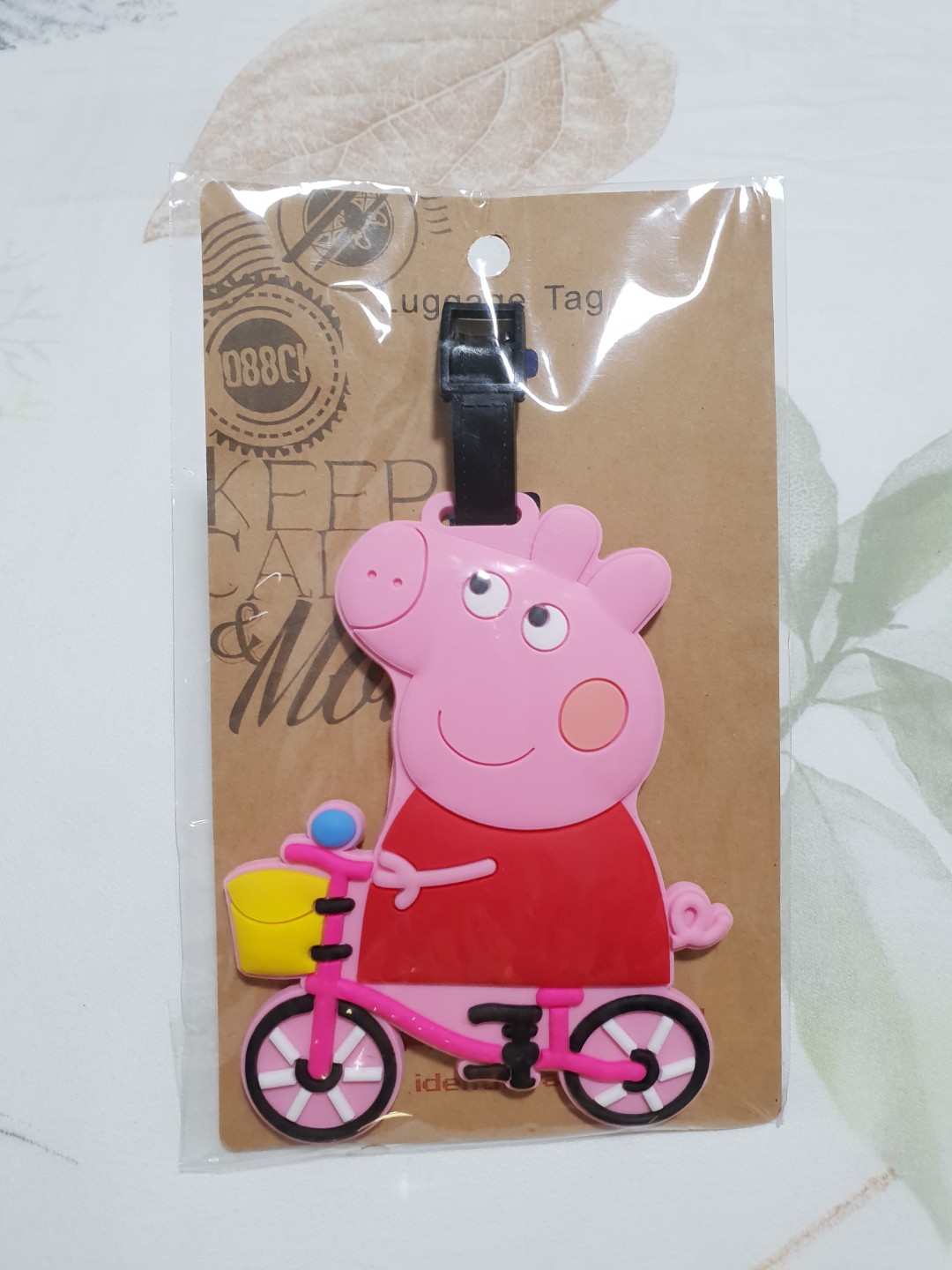 pig luggage tag