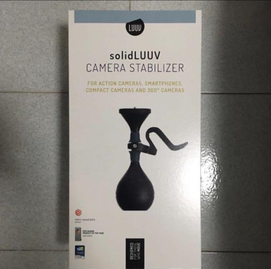 SolidLUUV camera stabiliser (Category: Video Cameras) located in Singapore. Submitted by tyoucai (Listing ID 189170739, Image 1). Description: [FLASH SALE] $200 for fast deal SolidLUUV Camera Stabiliser BNIB First for action cameras, smartphones, compact cameras and 360 cameras. A professional steadycam for a new generation of filmmakers. solidLUUV is designed specifically for filmmakers who want to create professional footage without being limit