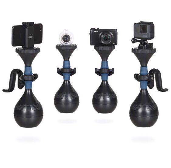 SolidLUUV camera stabiliser (Category: Video Cameras) located in Singapore. Submitted by tyoucai (Listing ID 189170739, Image 2). Description: [FLASH SALE] $200 for fast deal SolidLUUV Camera Stabiliser BNIB First for action cameras, smartphones, compact cameras and 360 cameras. A professional steadycam for a new generation of filmmakers. solidLUUV is designed specifically for filmmakers who want to create professional footage without being limit