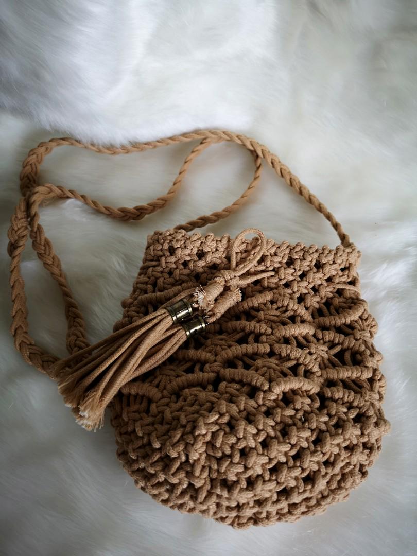 Rattan straw outlet