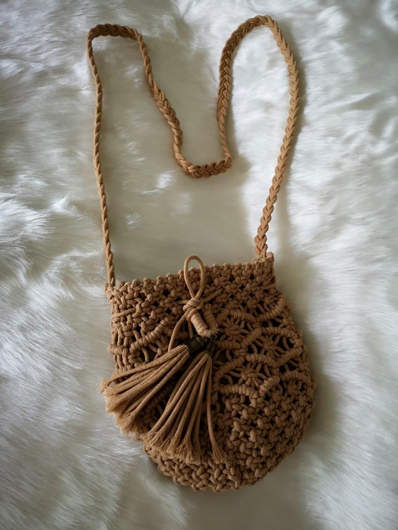 Rattan straw outlet