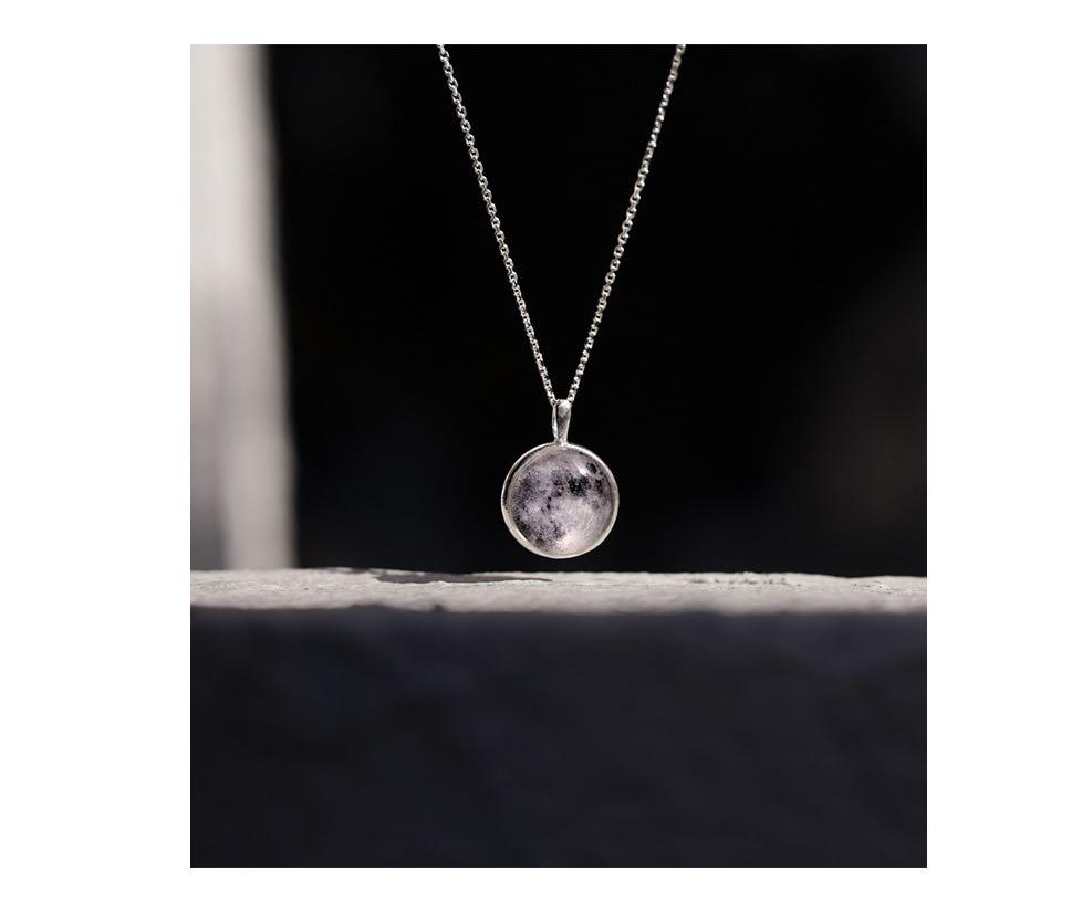 White moon necklace hotsell