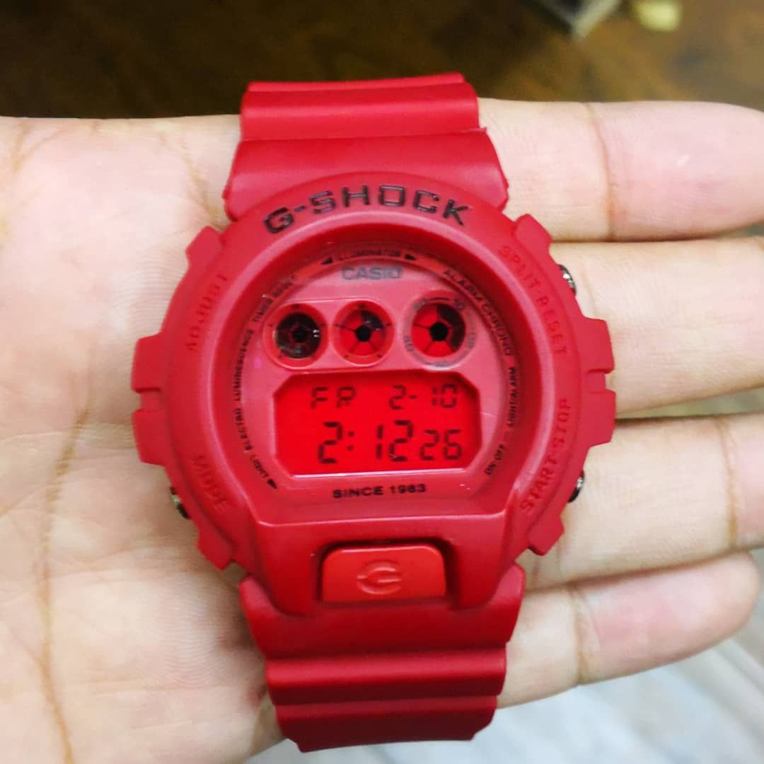 Gshock DW6900 REDOUT