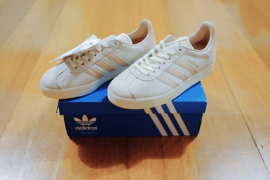Adidas gazelle linen dust pearl cream 2025
