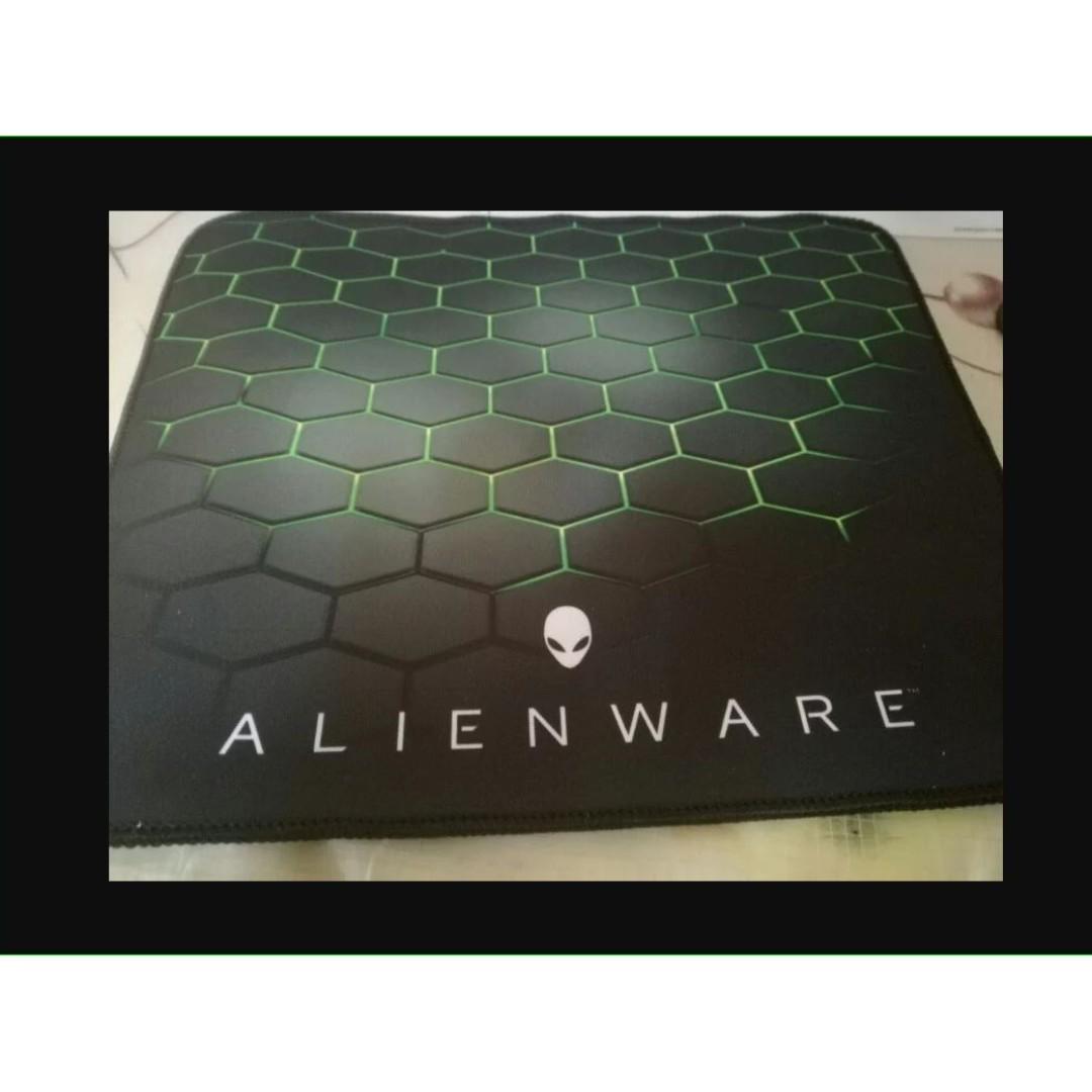 Alienware Extra Large Gaming Mouse Pad Everything Else On Carousell