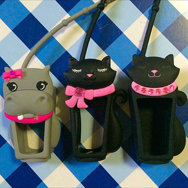 Bbw Hand Sanitizer Holder Health Beauty On Carousell