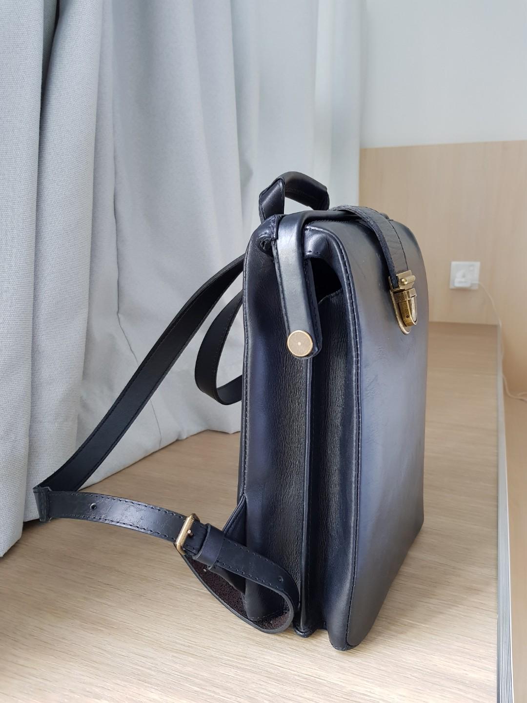 Beara beara Julia baclpack, Women's Fashion, Bags & Wallets, Crossbody