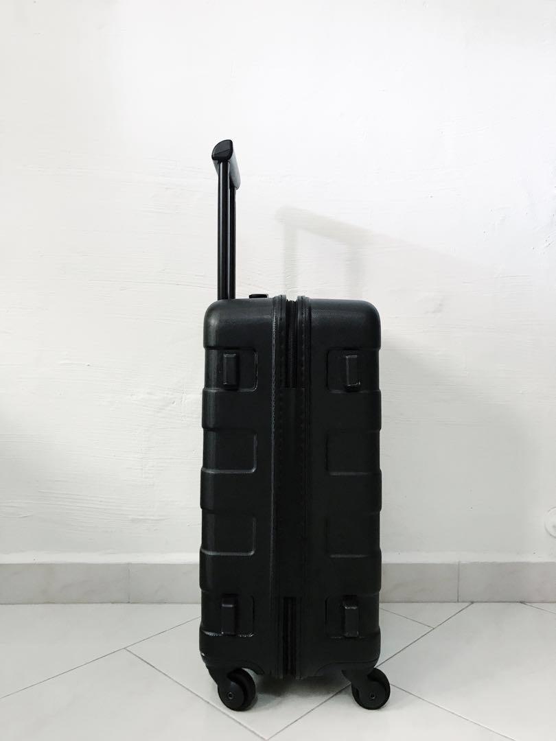 Muji Hard Carry Luggage Bag Suitcase, Hobbies & Toys, Travel, Luggage
