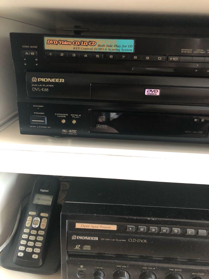 Pioneer DVL-K88 DVD LD player, TV & Home Appliances, TV