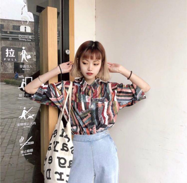 Retro Print Blouse 326 Women s Fashion Tops Blouses on Carousell