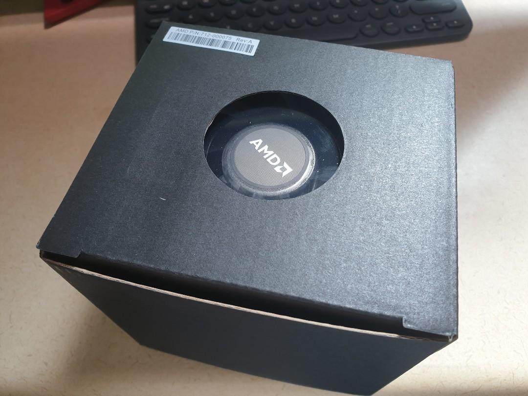 AMD Wraith Prism CPU Cooler. RGB Lighting. Stock fan for ...