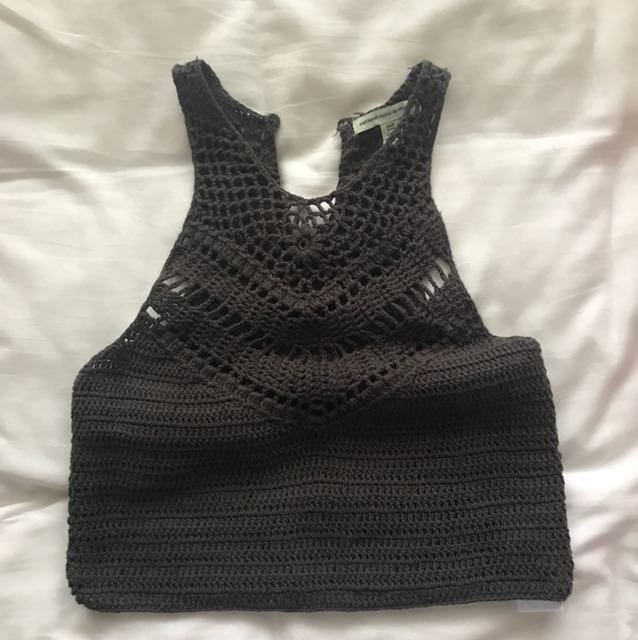 american eagle crochet top