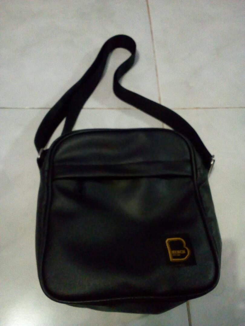 Bench sling bag 2018 clearance