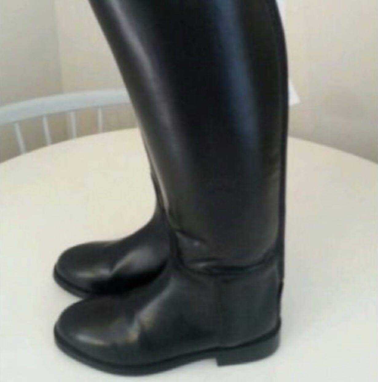 Brand new Quality Rhinegold Olympic Long Leather Zipup riding