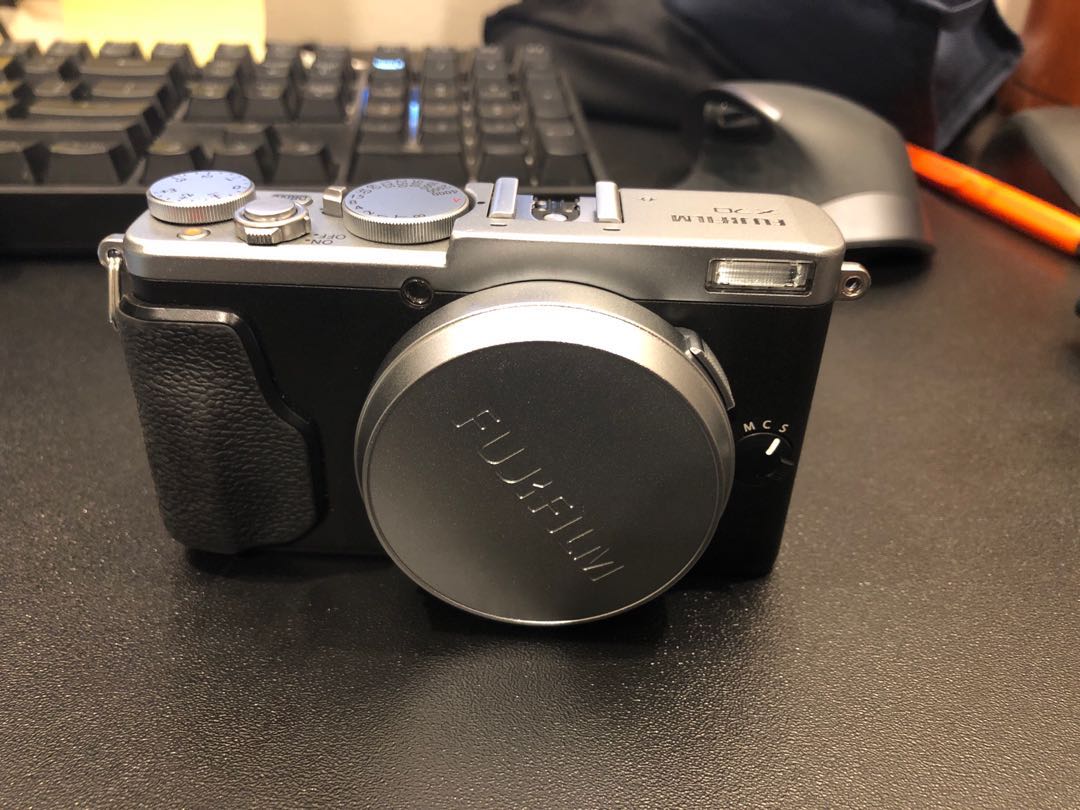 Fuji X70, Photography, Cameras on Carousell
