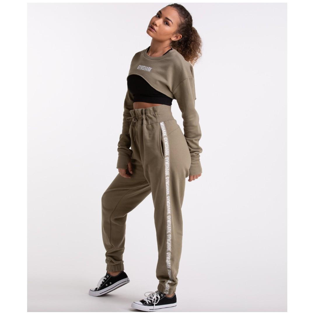 gymshark oversized joggers womens