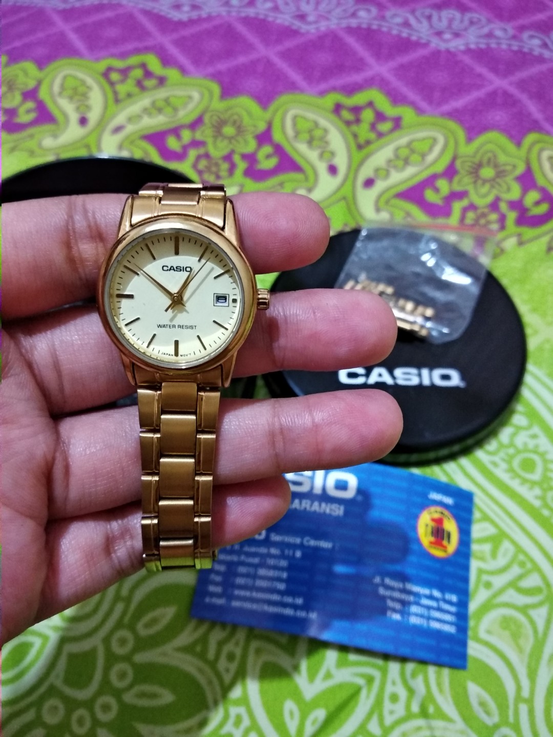 Jam casio discount gold wanita