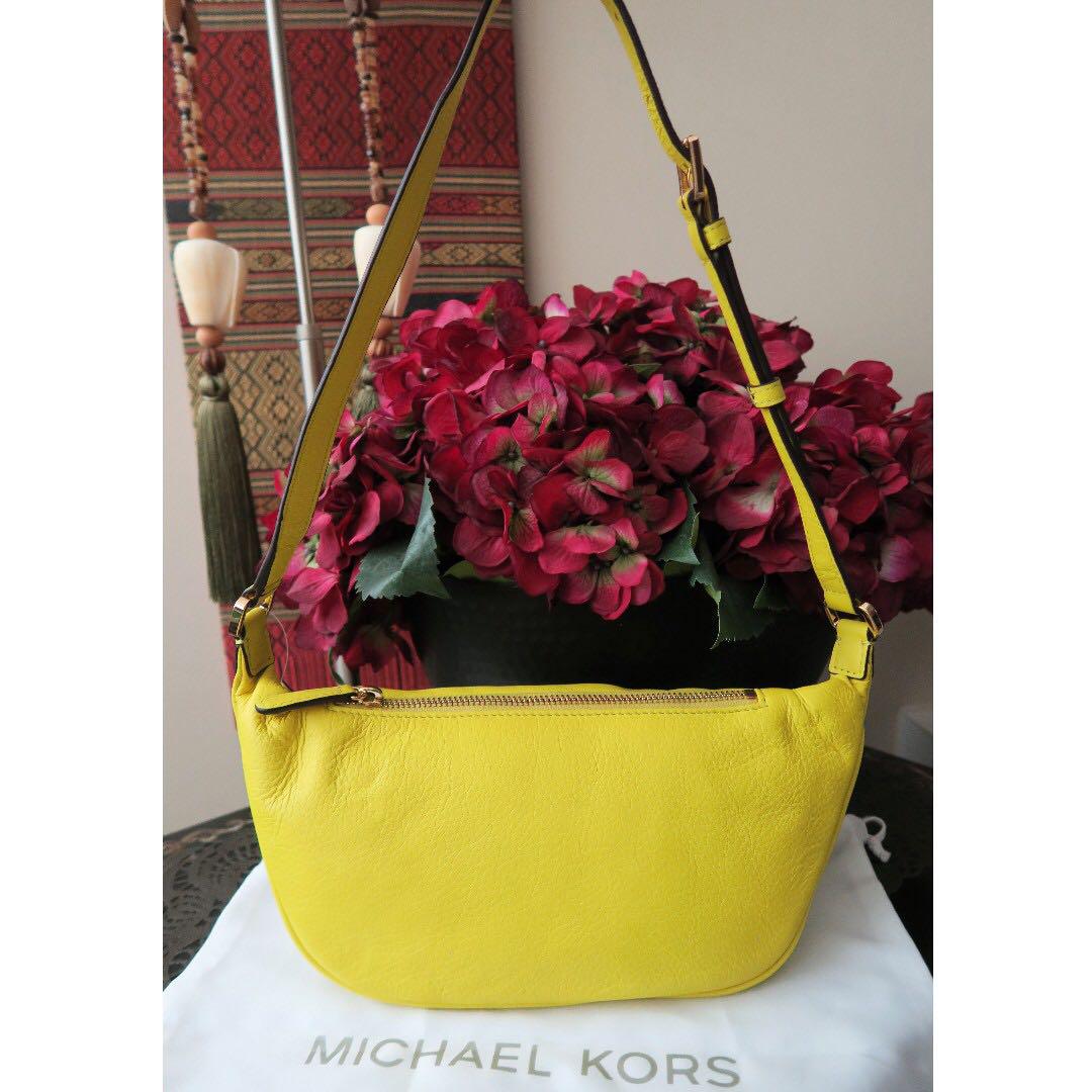 Michael kors rhea fanny pack hot sale