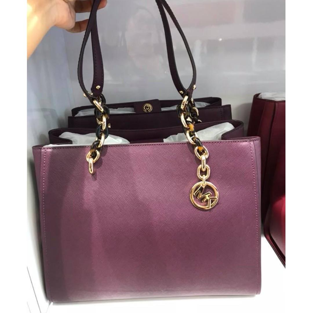 michael kors sofia bag