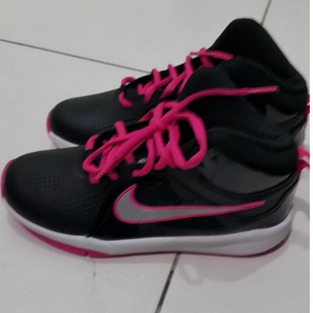 Mitsui outlet park nike sale