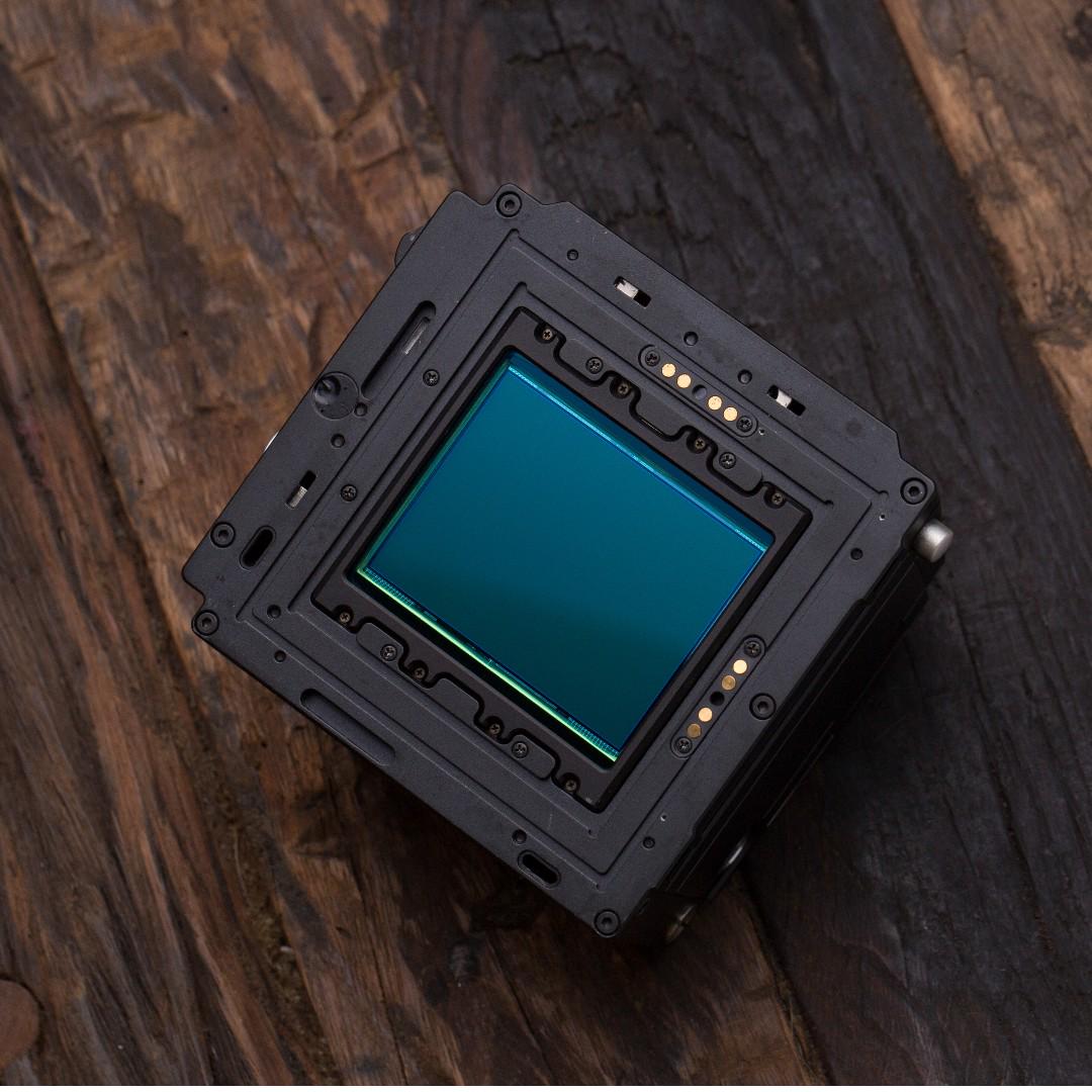 Phase One P45+ 39MP medium format digital back, Photography, Cameras on