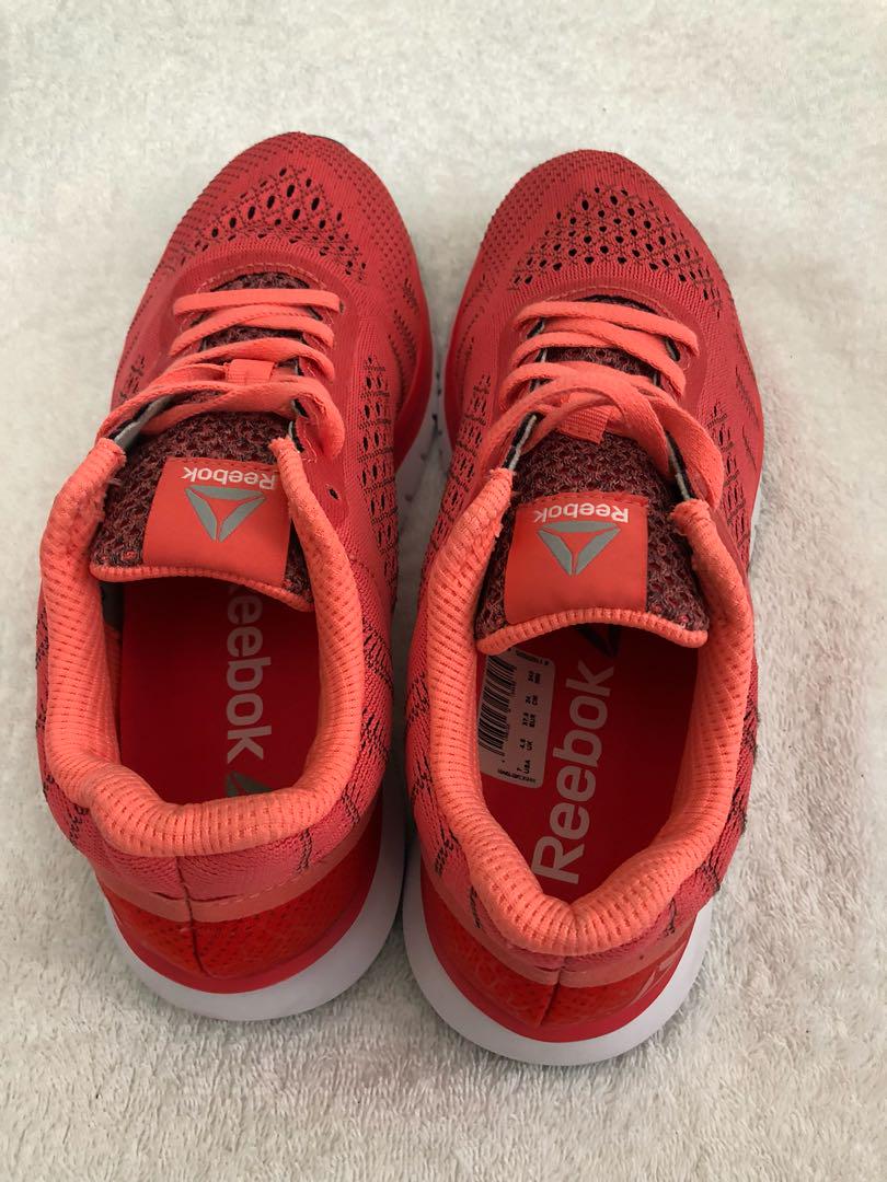Reebok print clearance smooth orange
