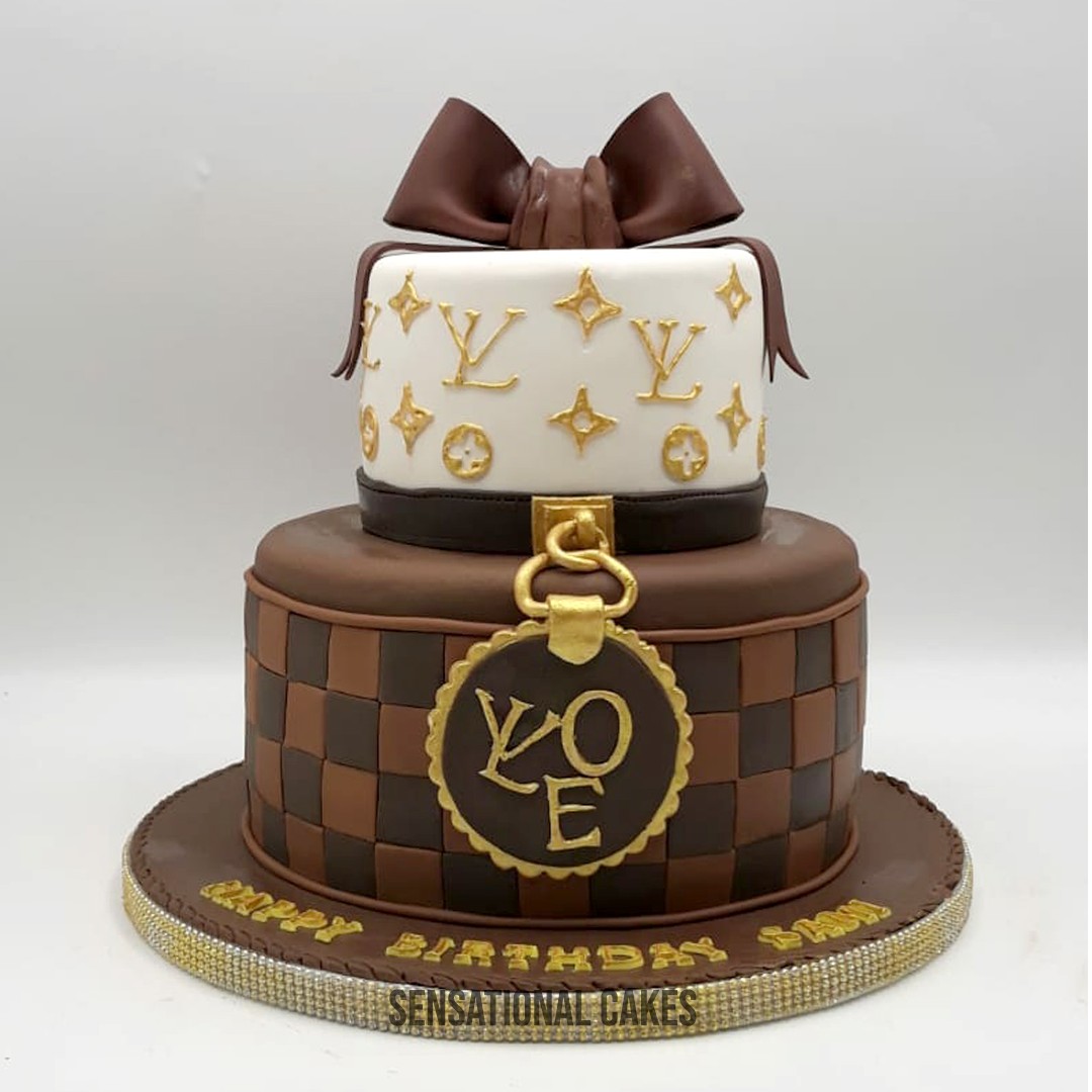 Sophisticated And Luxurious Louis Vuitton Theme Cake singaporecake 