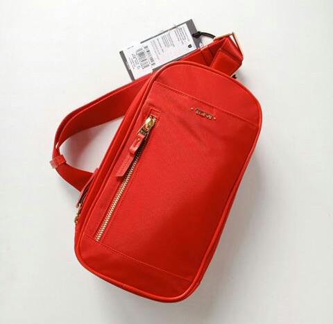 Tumi voyageur mila small discount sling