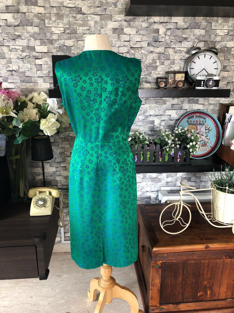 1950 s vintage emerald green brocade wiggle dress Women s Fashion Dresses Sets Dresses on Carousell