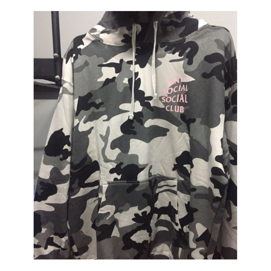 ASSC not GILDAN HOODIE Fesyen Pria Pakaian Baju Luaran di