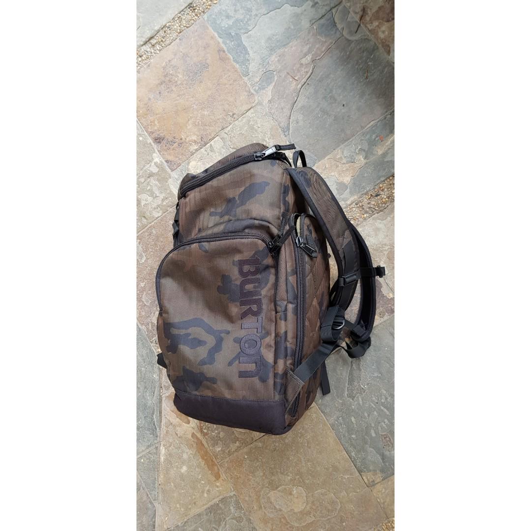 Burton Booter 40L snowboard backpack Men s Fashion Bags