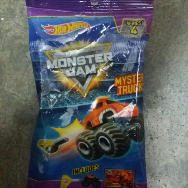 Hot wheels monster jam mystery trucks series 4 clearance