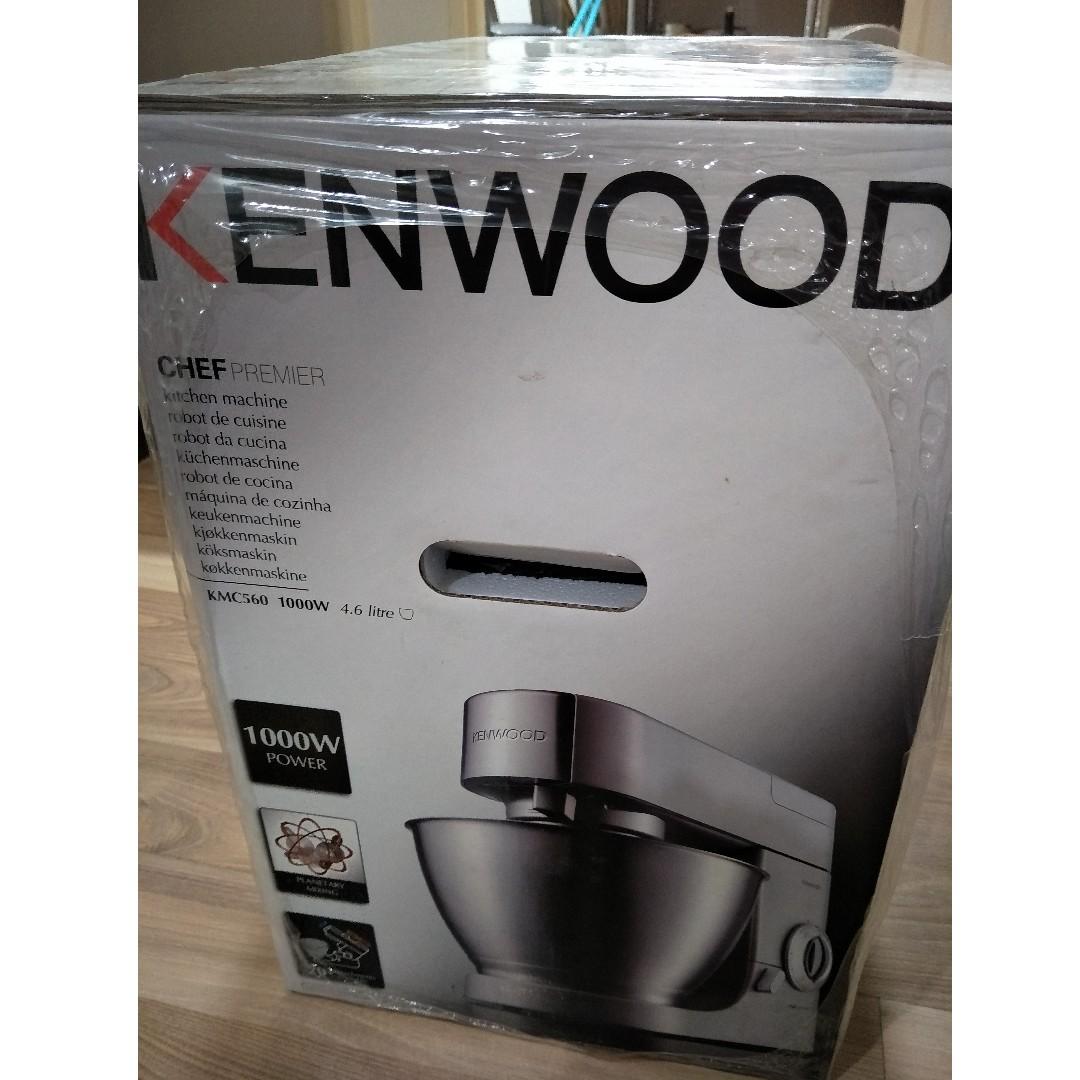 Kenwood cake mixer Model KMC 560, TV & Home Appliances, Kitchen