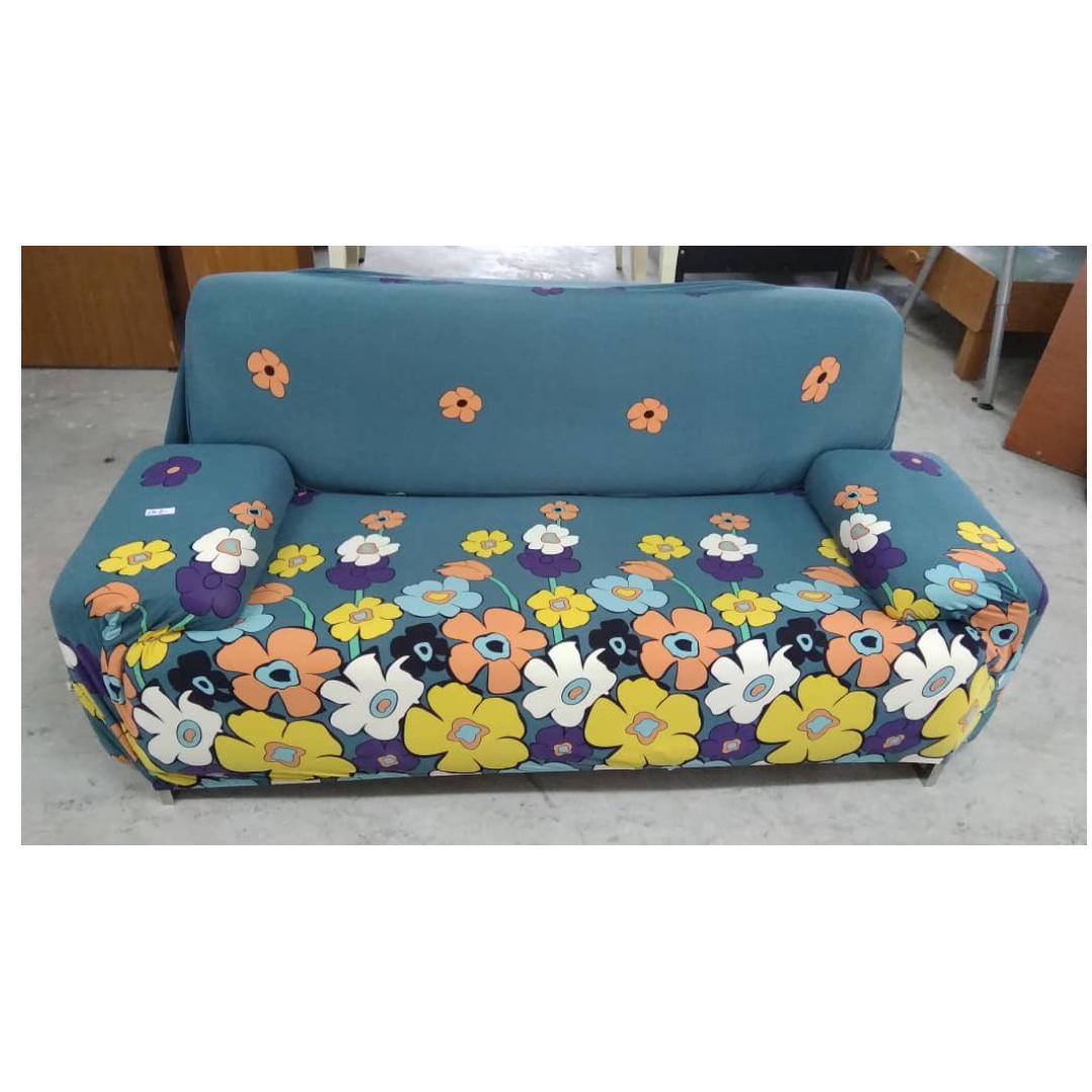 Kerusi Sofa 3 Seater Slip Over Refurbished L70 E Home Furniture Furniture On Carousell