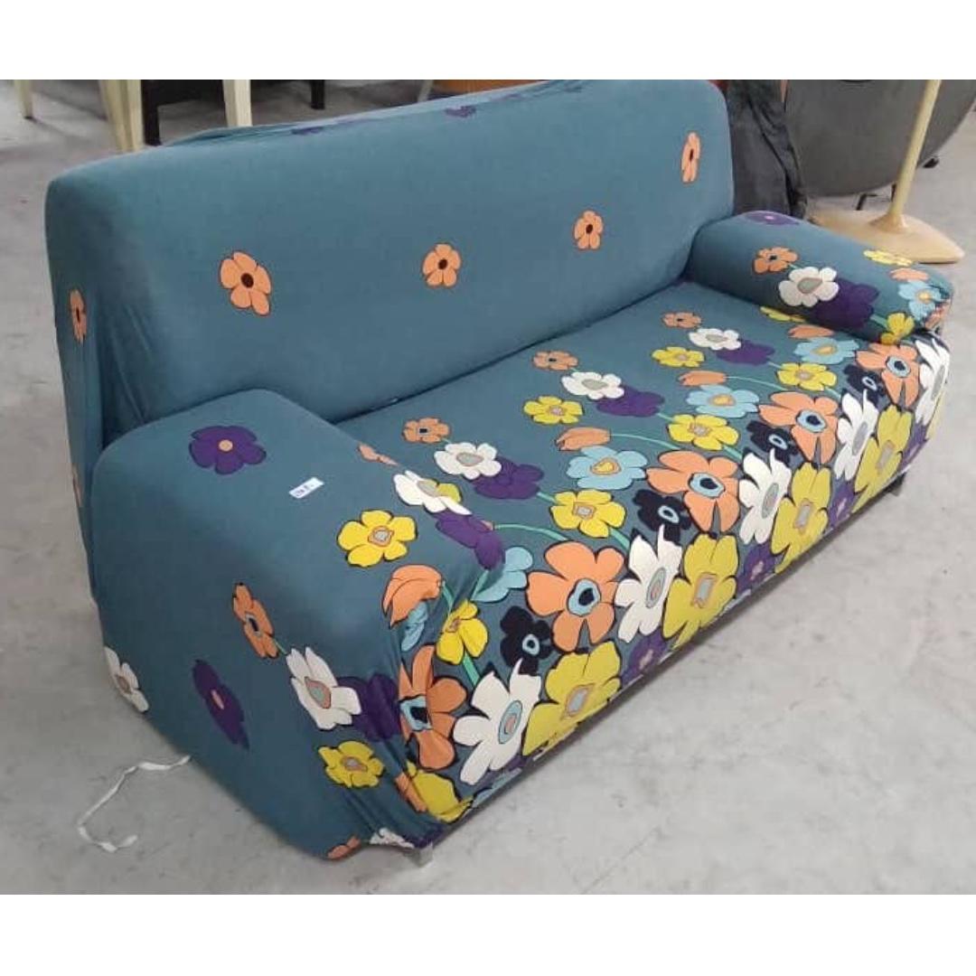 Kerusi Sofa 3 Seater Slip Over Refurbished L70 E Home Furniture Furniture On Carousell