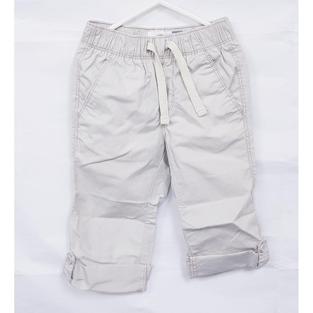 light grey cargo shorts