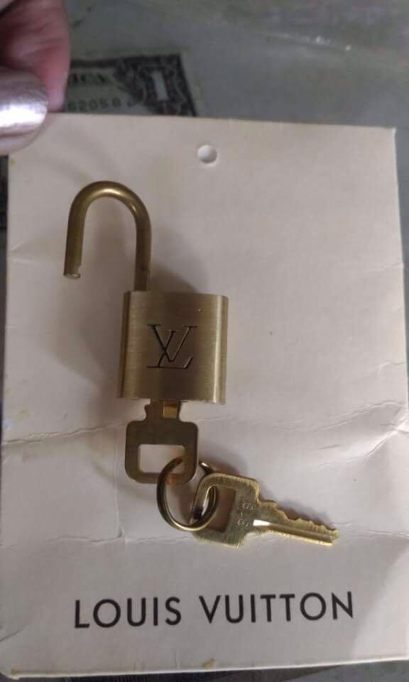 LV clochette key lock bell, Luxury, Accessories on Carousell