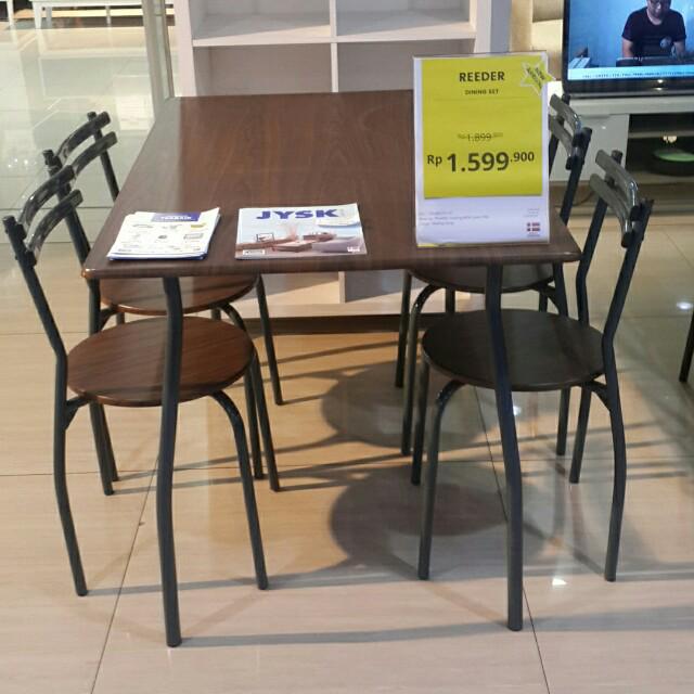 Meja Makan 1 Set Scandinavian Living Antik Furnitur Di Carousell