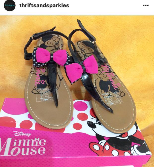 minnie mouse shoes size 4