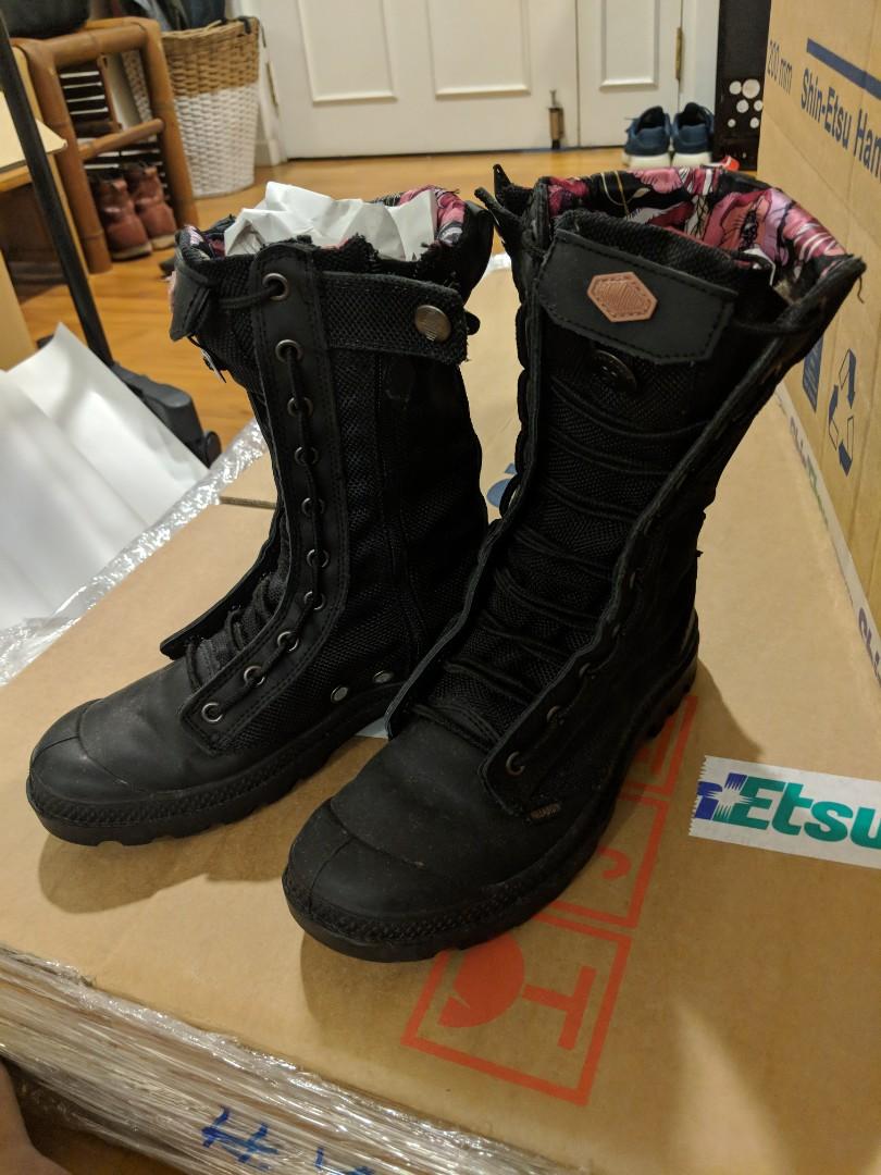 black canvas boots womens