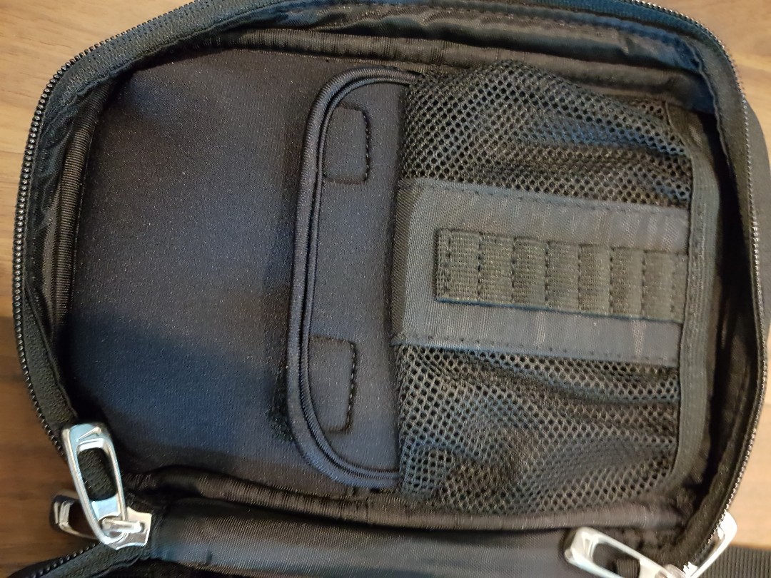 Nike golf pouch Sports Equipment Sports Games Golf on Carousell