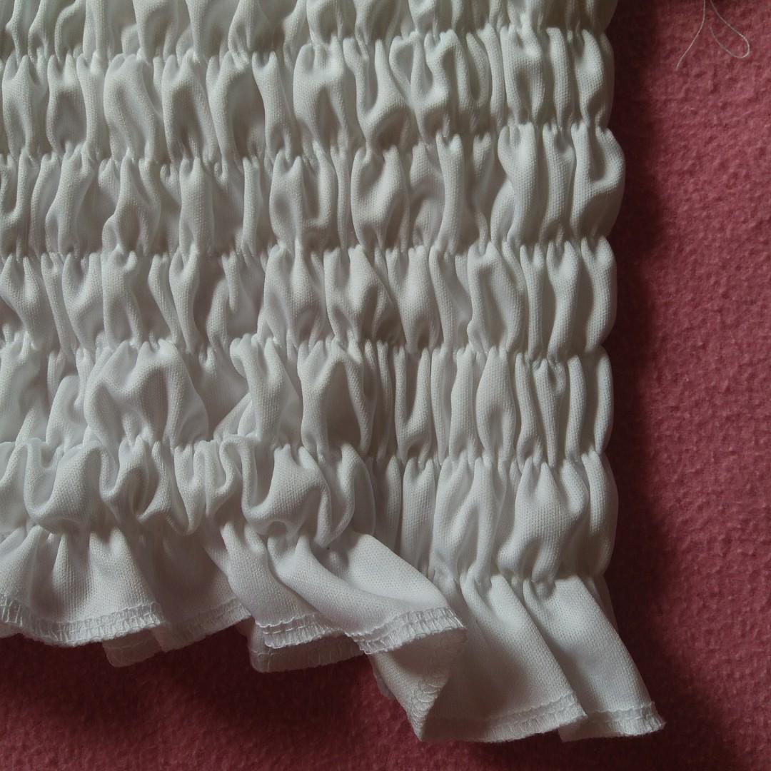 off shoulder (Category: Sleeveless) located in Quezon City. Submitted by mindincloudnine (Listing ID 189593030, Image 2). Description: -bought on impulse.
