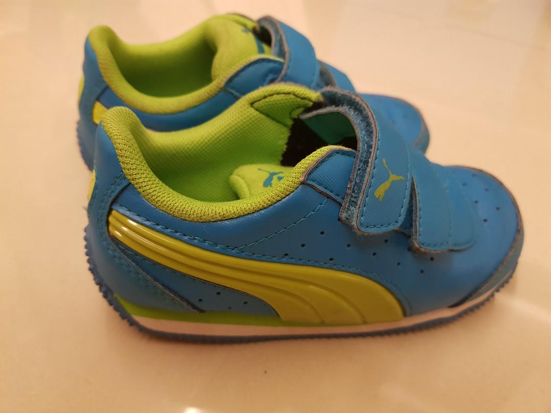 Puma light clearance up sneakers