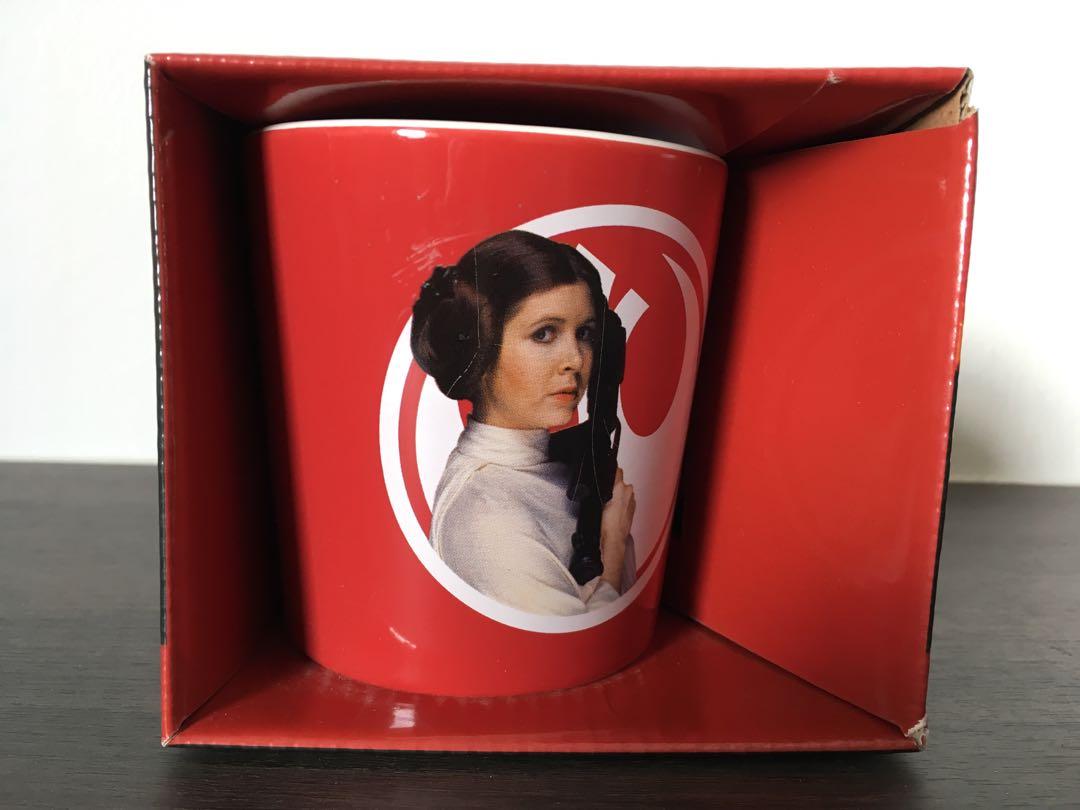 Star Wars Disney 12 oz Ceramic Leia Mug Red Don’t Mess With A Princess 
