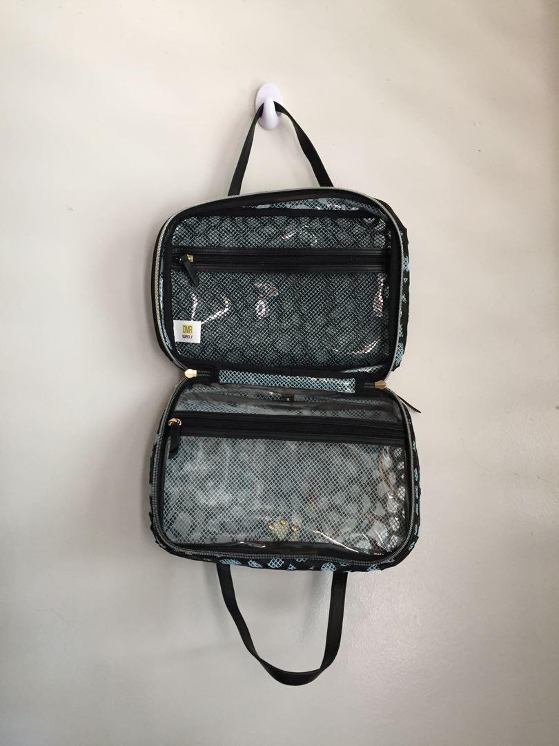 VICTORIA'S SECRET Travel Organizer, Women's Fashion, Bags & Wallets